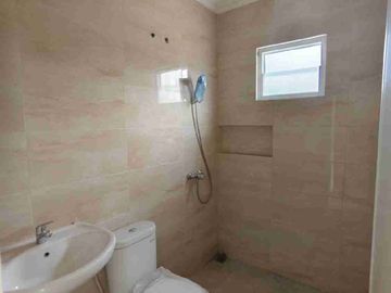 DIJUAL Rumah HOEK BRAND NEW SEKTOR 7A Gading Serpong