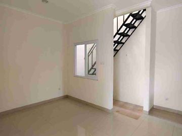 DIJUAL Rumah HOEK BRAND NEW SEKTOR 7A Gading Serpong
