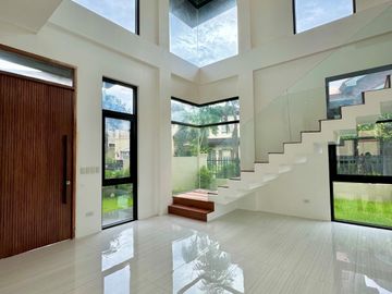 Brand New House and Lot 2 Storey For Sale Portofino Heights Las Piñas