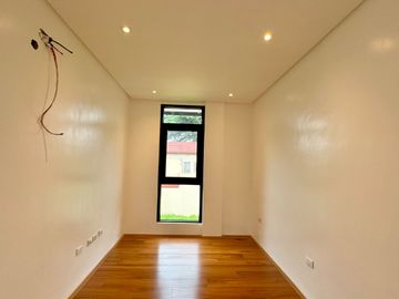 Brand New House and Lot 2 Storey For Sale Portofino Heights Las Piñas