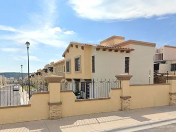 Casa en Venta en Condominio Biella 360, Puerta del Sol Querétaro Adjudicada JP2