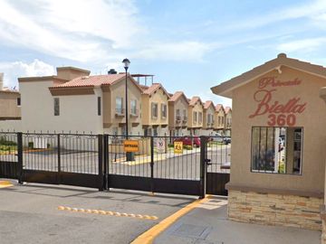 Casa en Venta en Condominio Biella 360, Puerta del Sol Querétaro Adjudicada JP2