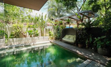 463sqm Modern Tropical 4 BR House For Sale in Valle Verde, Pasig