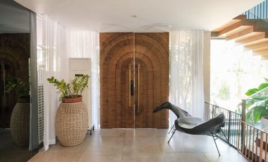 463sqm Modern Tropical 4 BR House For Sale in Valle Verde, Pasig