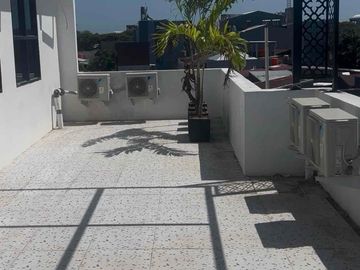 dijual kost eksklusif dekat mall ratu indah
