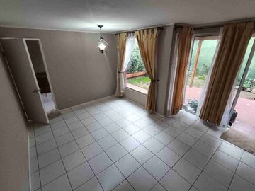 VENTA DE CASA EN CONDOMINIO, Faldeos de la Viña