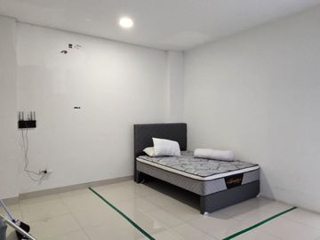 Dijual rugi ruko icon hadap jalan boulevard utama
