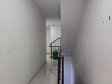 Dijual rugi ruko icon hadap jalan boulevard utama
