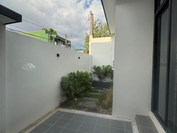 5-Bedroom House for Sale at BF Resort Village Las Pinas City