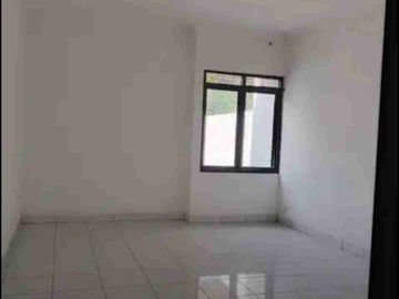 RUMAH MEGAH 180m² DI JATINEGARA INDAH-BUARAN