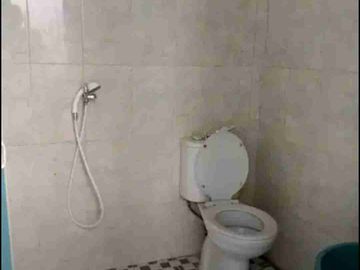 RUMAH MEGAH 180m² DI JATINEGARA INDAH-BUARAN