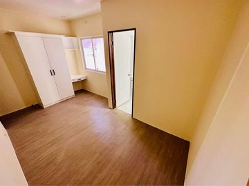 12.5M Brandnew 4 Bedrooms House for Sale in Paranque Better Living - JB