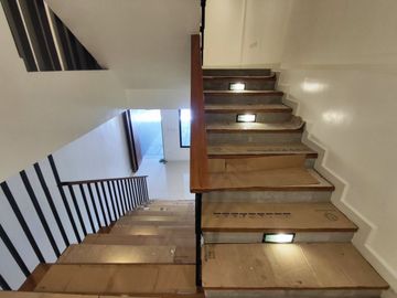 Elegant Townhouse for Sale in Better Living paranaque Ready for occupancy - JB