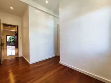 Elegant Townhouse for Sale in Better Living paranaque Ready for occupancy - JB