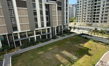 1 Bedroom Unit in Arbor Lanes for Sale