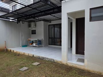 Disewakan Rumah di Cluster Anantha , BSD 8x20