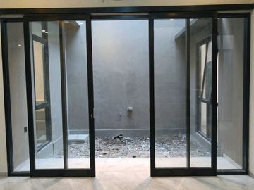 REV.A810 Rumah Modern Grand Pakuwon Surabaya Lokasi Nyaman Siap Huni