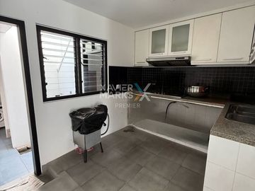 Disewakan Rumah Semi Furnish di Private Cluster Golf Araya Malang