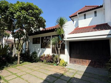 Disewakan Rumah Semi Furnish di Private Cluster Golf Araya Malang