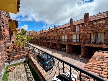 CASA en VENTA en CEDRITOS