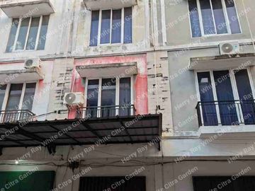 Dijual Ruko 4,5 lt bagus murah SHM 2 kamar tidur 3 kamar mandi Puri Gardena Jakbar 0067-Joe