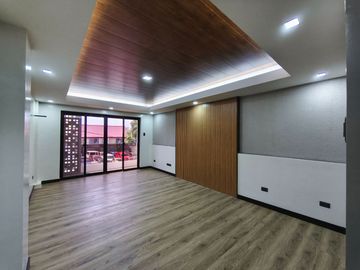 Three Storey 4 Bedrooms Townhouse for Sale in Better Living Paranaque  - JB