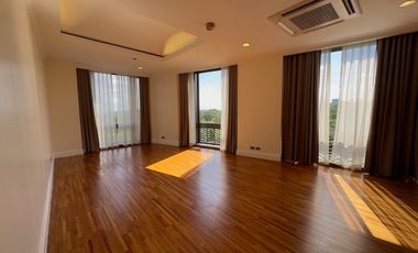290sqm 3 BR For Lease in Essensa East Forbes, BGC near Forbes Park and Manila Golf and Country Club
