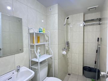 Dijual Apartemen Summarecon Bekasi Lantai 1 akses Parkiran