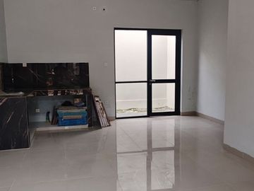 Dijual Ruamh di Park Residence Taman Palem