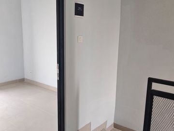 Dijual Ruamh di Park Residence Taman Palem