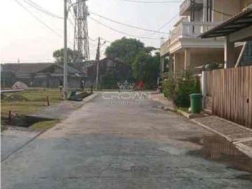 Rumah di Komplek Jatinegara Indah Jakarta Timur. SHM, LT 62, 3 Kamar Tidur