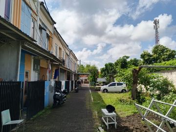 Rumah 2 Lantai Di Komplek Cluster Puri Rezanna, Desa Anggaswangi, Sukodono, Sidoarjo