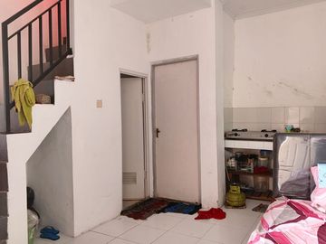 Rumah 2 Lantai Di Komplek Cluster Puri Rezanna, Desa Anggaswangi, Sukodono, Sidoarjo