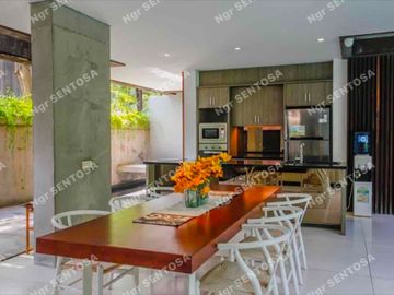 VILLA CANGGU BERAWA DEKAT ATLAS