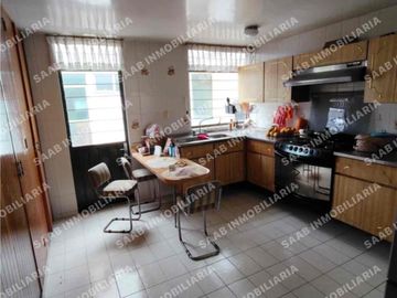 Casa amplia San Manuel