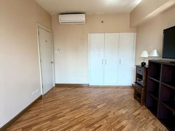 Rockwell Joya 1BR for SALE