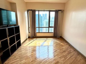 Rockwell Joya 1BR for SALE