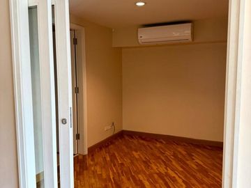 Rockwell Joya 1BR for SALE