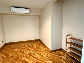Rockwell Joya 1BR for SALE