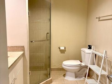 Rockwell Joya 1BR for SALE
