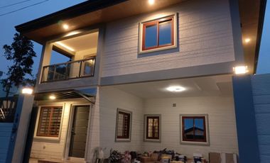 House and Lot For Sale in Foggy Heights Tagaytay City-MC