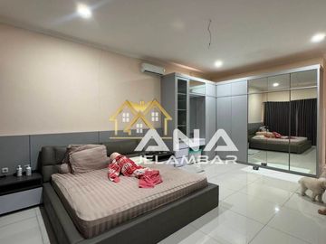ANA RUMAH FURNISHED UK 9X20M DI KOMPLEK DUTAMAS JELAMBAR