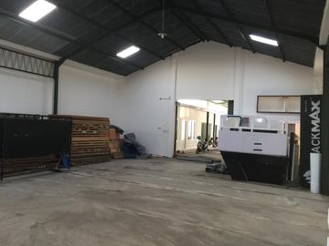 Gudang Kyai Husein, Pabean, Sedati STRATEGIS, Dekat Terminal 2 Juanda, Truk Double Bisa Masuk *butuh renovasi