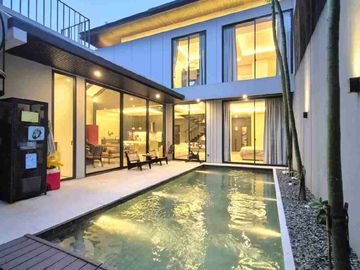Di Jual Rumah Full Furnished Ada Swimm Pool di Bintaro Sektor 9