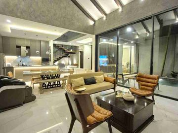 Di Jual Rumah Full Furnished Ada Swimm Pool di Bintaro Sektor 9