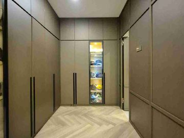Di Jual Rumah Full Furnished Ada Swimm Pool di Bintaro Sektor 9