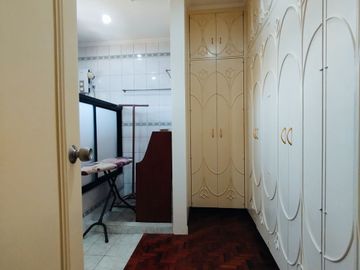 Pre-Owned Corner Unit House and Lot for Sale in Paranaque BF Homes Village - JB
