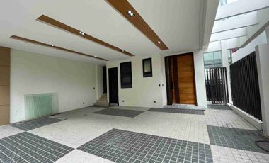 New Manila 4 Bedrooms 500 sqm floor area
