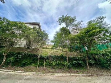 Vacant Lot for Sale in Ayala Westgrove Heights