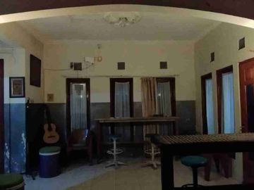 Murah, pemilik BU, Di jual, Rumah sebagai Bonus, masih layak huni, hanya seharga tanahnya saja lokasi di Seyegan barat pasar Cebongan dkt RSA UGM, kampus UTY